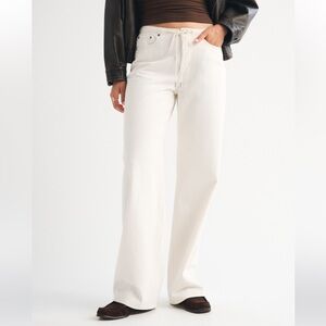 Abercrombie & Fitch Low Rise Ultra Loose Ecru Drawstring Jeans Curve Love 25